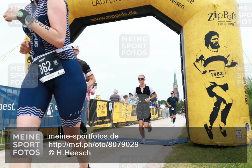 22.06.2025 - Viking Triathlon H.Heesch http://msf.ph/oto/8079029 22.06.2025 14:47:49 Laufen 22, 145, 362, 500, 520 meine-sportfotos.de