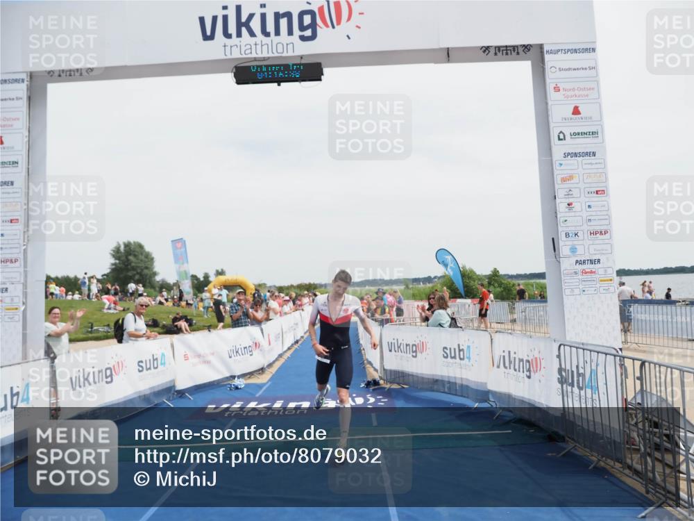 22.06.2025 - Viking Triathlon MichiJ http://msf.ph/oto/8079032 22.06.2025 14:16:49 Ziel 178 meine-sportfotos.de