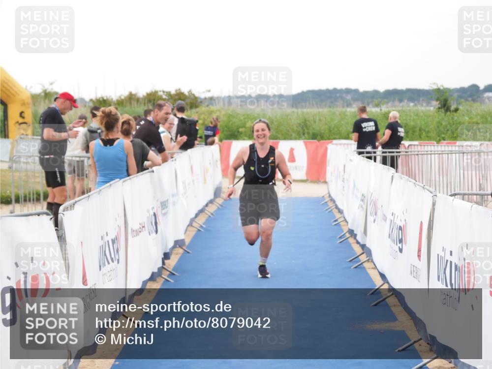22.06.2025 - Viking Triathlon MichiJ http://msf.ph/oto/8079042 22.06.2025 16:04:00 Ziel 16 meine-sportfotos.de