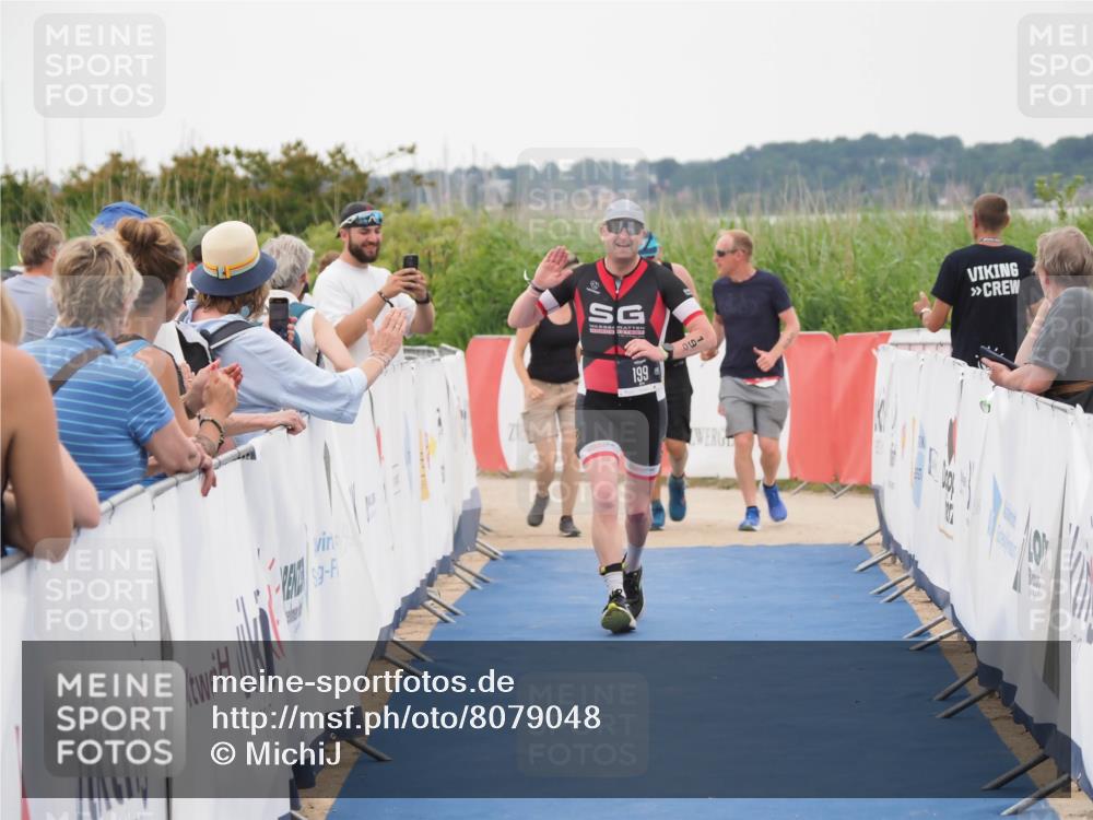 22.06.2025 - Viking Triathlon MichiJ http://msf.ph/oto/8079048 22.06.2025 15:56:23 Ziel 199 meine-sportfotos.de