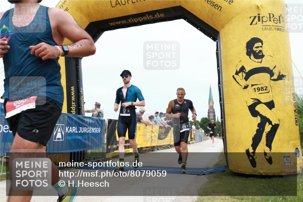 22.06.2025 - Viking Triathlon H.Heesch http://msf.ph/oto/8079059 22.06.2025 14:48:18 Laufen 57, 170, 193, 609 meine-sportfotos.de