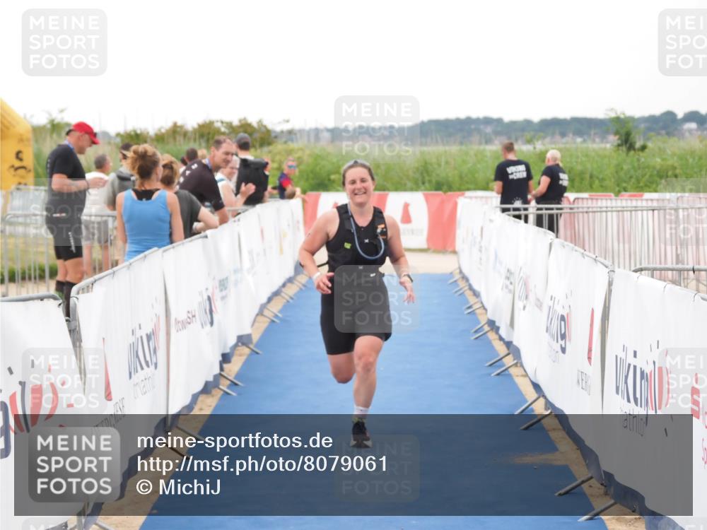 22.06.2025 - Viking Triathlon MichiJ http://msf.ph/oto/8079061 22.06.2025 16:04:01 Ziel 16 meine-sportfotos.de