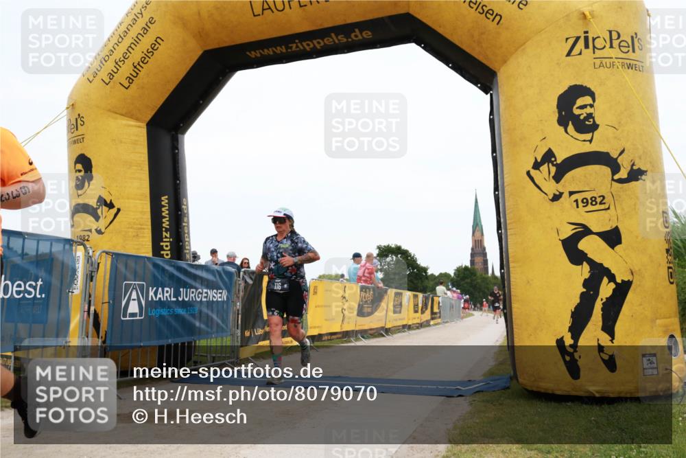 22.06.2025 - Viking Triathlon H.Heesch http://msf.ph/oto/8079070 22.06.2025 15:38:09 Laufen 116, 633 meine-sportfotos.de