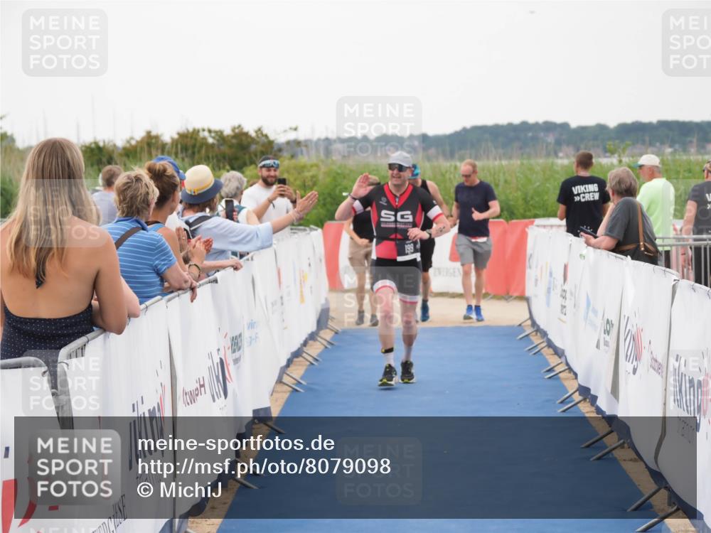 22.06.2025 - Viking Triathlon MichiJ http://msf.ph/oto/8079098 22.06.2025 15:56:23 Ziel 199 meine-sportfotos.de