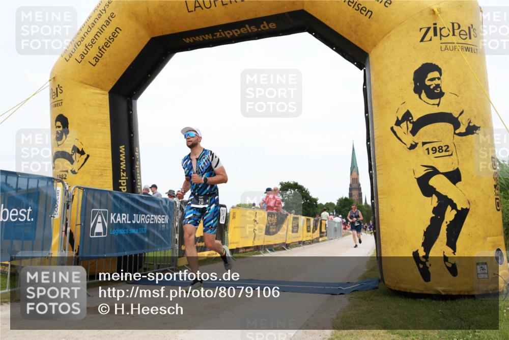 22.06.2025 - Viking Triathlon H.Heesch http://msf.ph/oto/8079106 22.06.2025 15:38:53 Laufen 70 meine-sportfotos.de