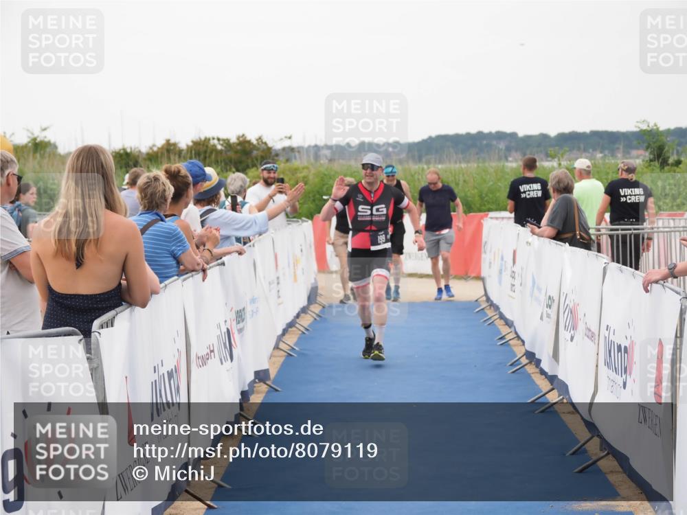 22.06.2025 - Viking Triathlon MichiJ http://msf.ph/oto/8079119 22.06.2025 15:56:24 Ziel 199 meine-sportfotos.de