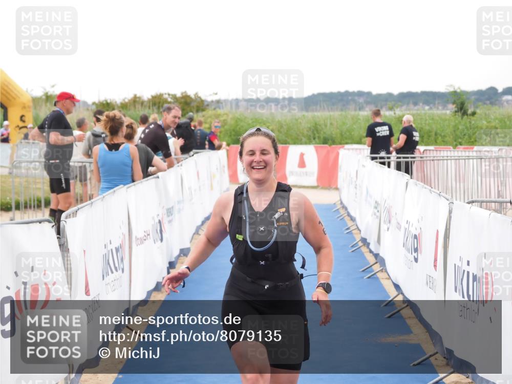 22.06.2025 - Viking Triathlon MichiJ http://msf.ph/oto/8079135 22.06.2025 16:04:02 Ziel 16 meine-sportfotos.de