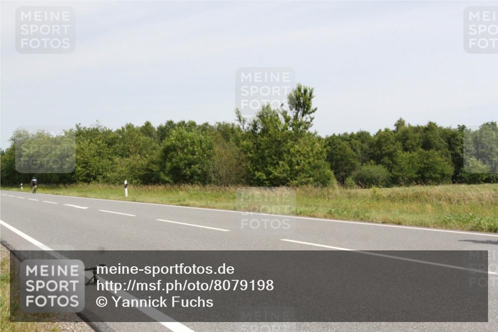 22.06.2025 - Viking Triathlon Yannick Fuchs http://msf.ph/oto/8079198 22.06.2025 12:13:16 Radfahren 4, 201 meine-sportfotos.de