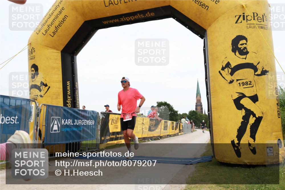 22.06.2025 - Viking Triathlon H.Heesch http://msf.ph/oto/8079207 22.06.2025 15:40:03 Laufen 532, 644 meine-sportfotos.de