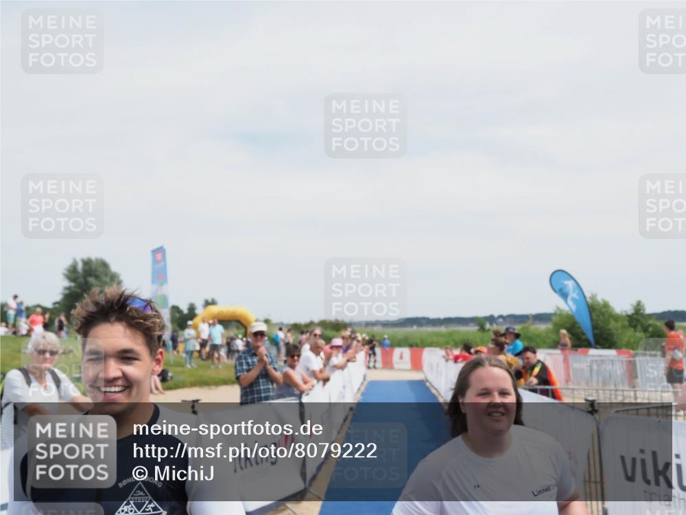 22.06.2025 - Viking Triathlon MichiJ http://msf.ph/oto/8079222 22.06.2025 14:17:01 Ziel 651 meine-sportfotos.de