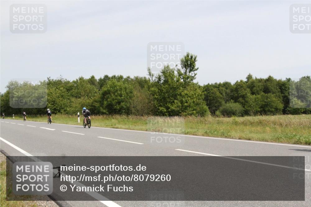 22.06.2025 - Viking Triathlon Yannick Fuchs http://msf.ph/oto/8079260 22.06.2025 12:13:38 Radfahren 8, 190, 281, 311, 352, 478, 487, 523 meine-sportfotos.de