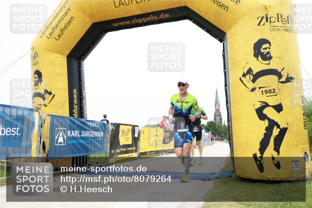22.06.2025 - Viking Triathlon H.Heesch http://msf.ph/oto/8079264 22.06.2025 15:41:18 Laufen 71, 505 meine-sportfotos.de