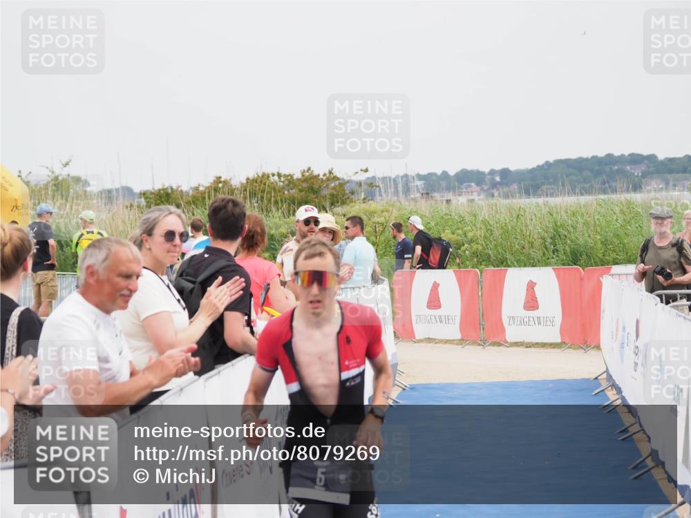 22.06.2025 - Viking Triathlon MichiJ http://msf.ph/oto/8079269 22.06.2025 14:39:05 Ziel 5, 258 meine-sportfotos.de