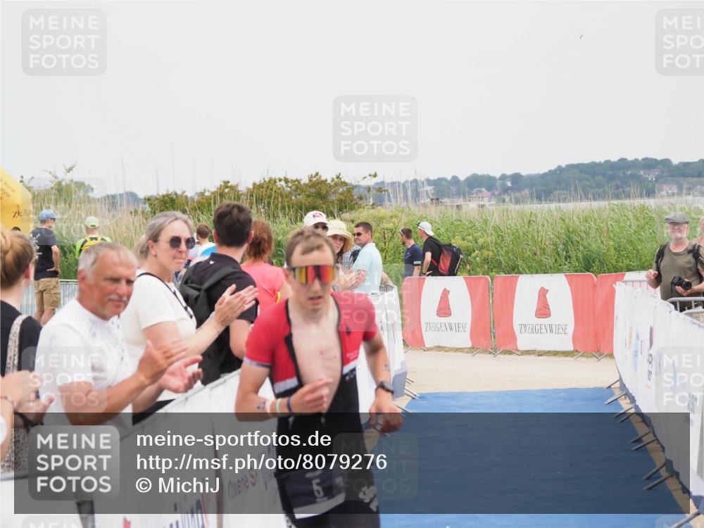22.06.2025 - Viking Triathlon MichiJ http://msf.ph/oto/8079276 22.06.2025 14:39:05 Ziel 5, 258 meine-sportfotos.de