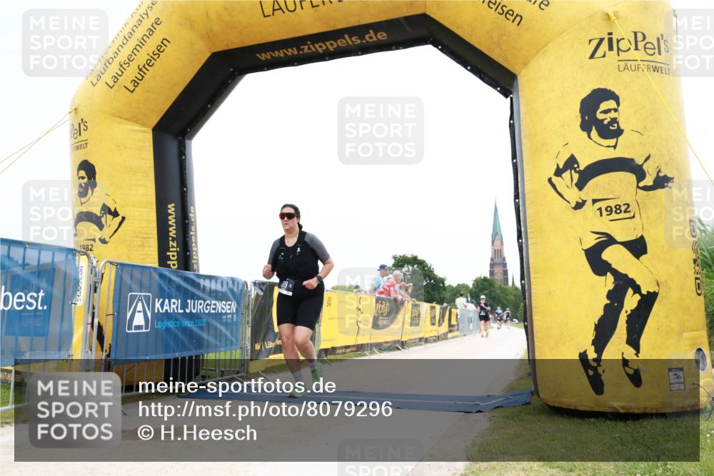22.06.2025 - Viking Triathlon H.Heesch http://msf.ph/oto/8079296 22.06.2025 15:41:45 Laufen 319 meine-sportfotos.de