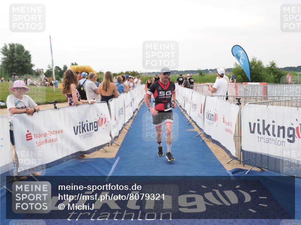 22.06.2025 - Viking Triathlon MichiJ http://msf.ph/oto/8079321 22.06.2025 15:56:27 Ziel 199, 647 meine-sportfotos.de