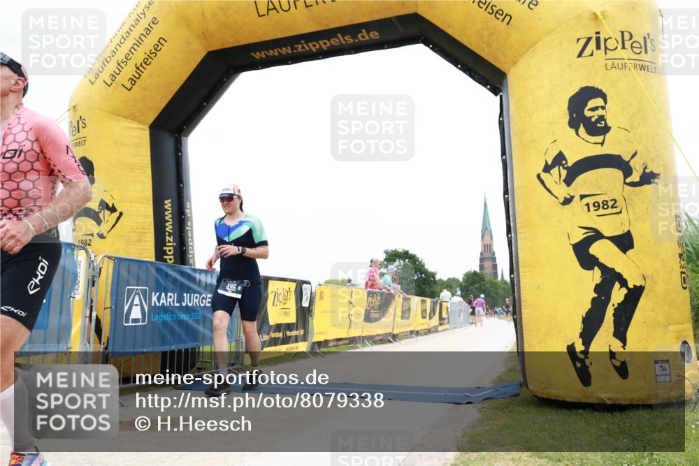 22.06.2025 - Viking Triathlon H.Heesch http://msf.ph/oto/8079338 22.06.2025 15:42:07 Laufen 64, 78, 172, 182, 496 meine-sportfotos.de