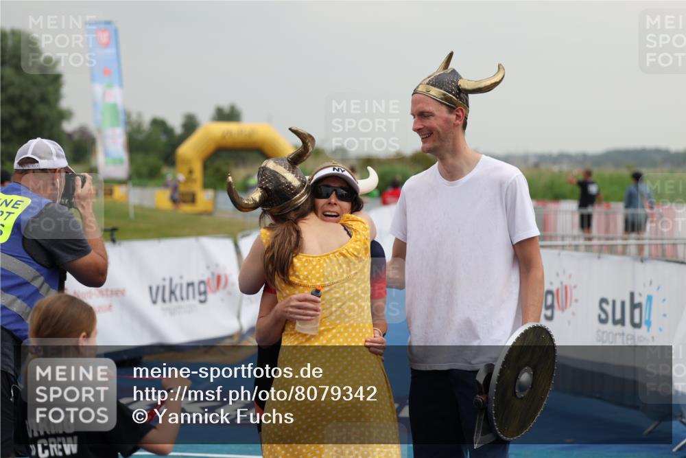 22.06.2025 - Viking Triathlon Yannick Fuchs http://msf.ph/oto/8079342 22.06.2025 16:41:09 Ziel 542 meine-sportfotos.de