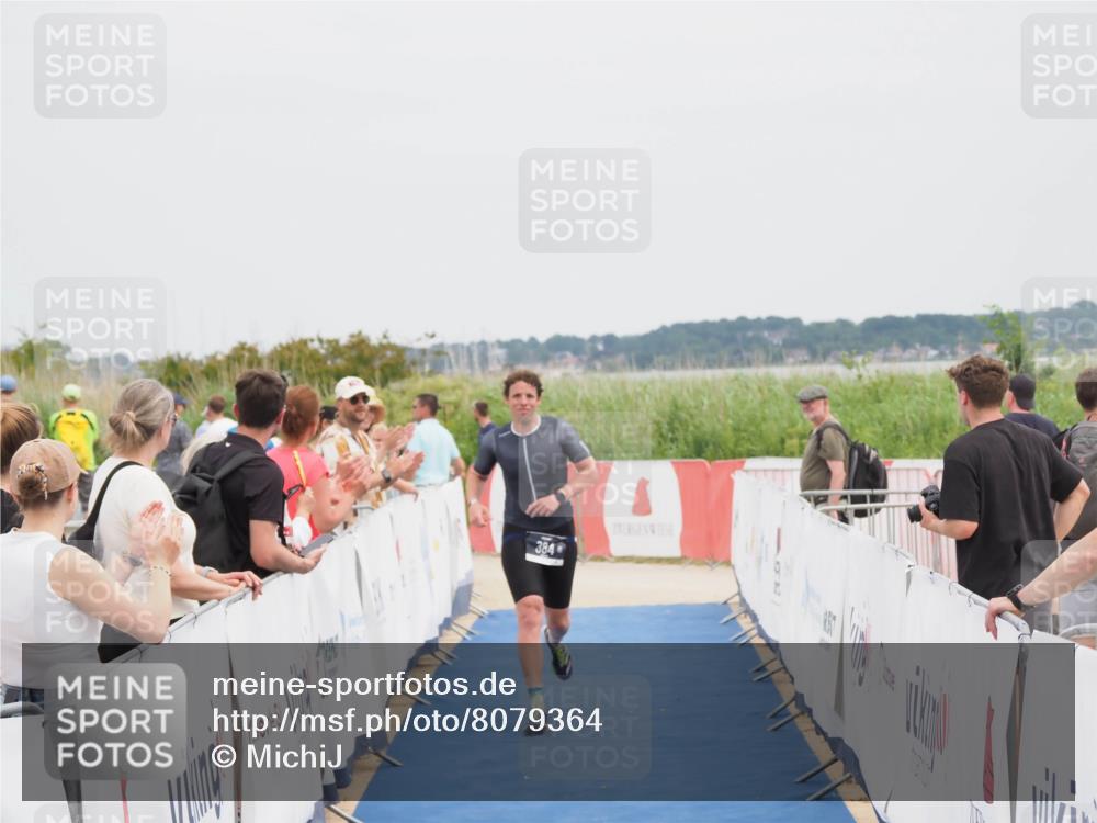 22.06.2025 - Viking Triathlon MichiJ http://msf.ph/oto/8079364 22.06.2025 14:39:37 Ziel 384 meine-sportfotos.de