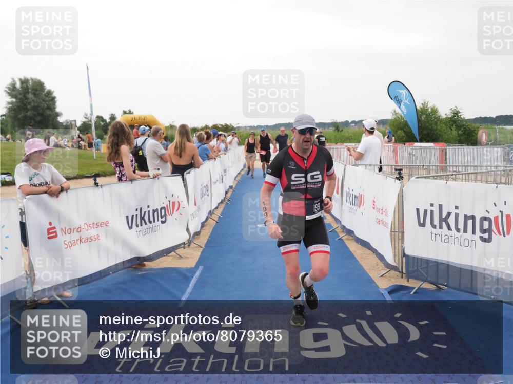 22.06.2025 - Viking Triathlon MichiJ http://msf.ph/oto/8079365 22.06.2025 15:56:28 Ziel 199, 647 meine-sportfotos.de