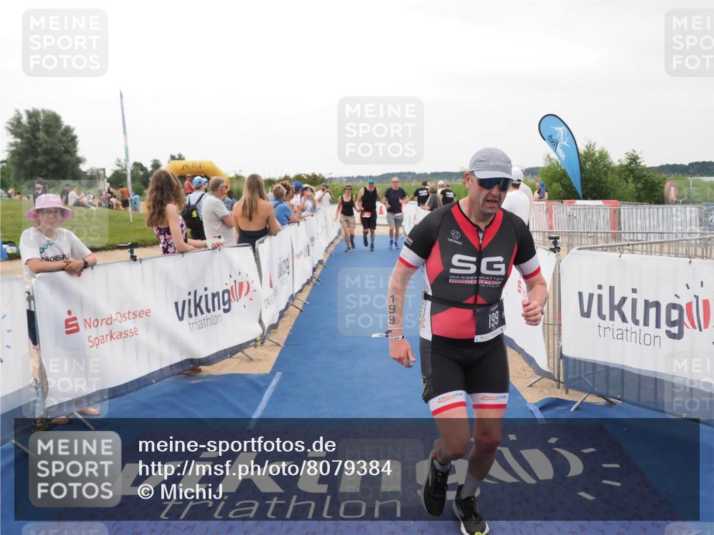 22.06.2025 - Viking Triathlon MichiJ http://msf.ph/oto/8079384 22.06.2025 15:56:28 Ziel 199, 647 meine-sportfotos.de