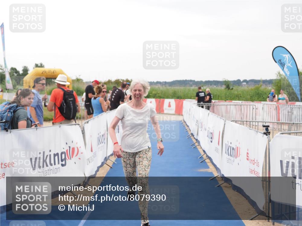 22.06.2025 - Viking Triathlon MichiJ http://msf.ph/oto/8079390 22.06.2025 16:04:14 Ziel 625 meine-sportfotos.de