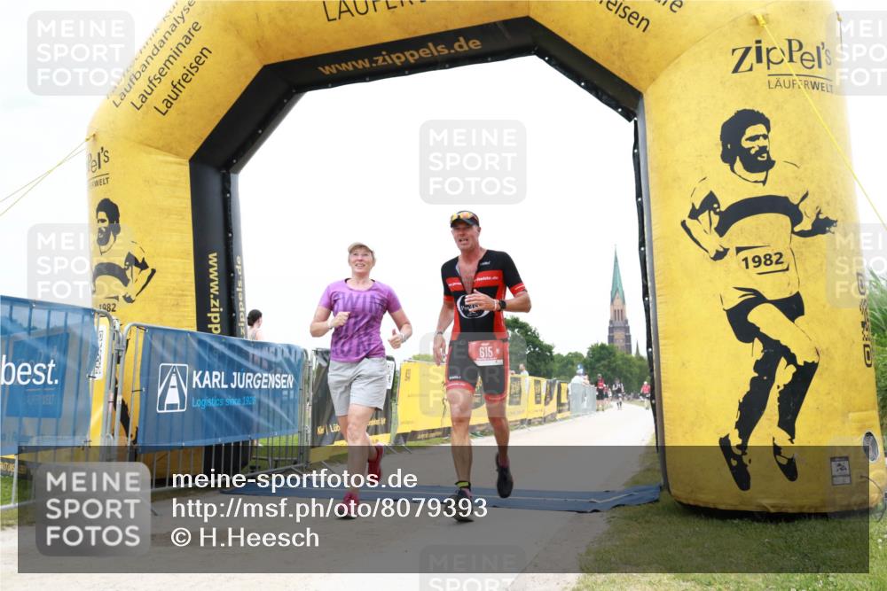 22.06.2025 - Viking Triathlon H.Heesch http://msf.ph/oto/8079393 22.06.2025 15:42:42 Laufen 304, 344, 389, 421, 615 meine-sportfotos.de