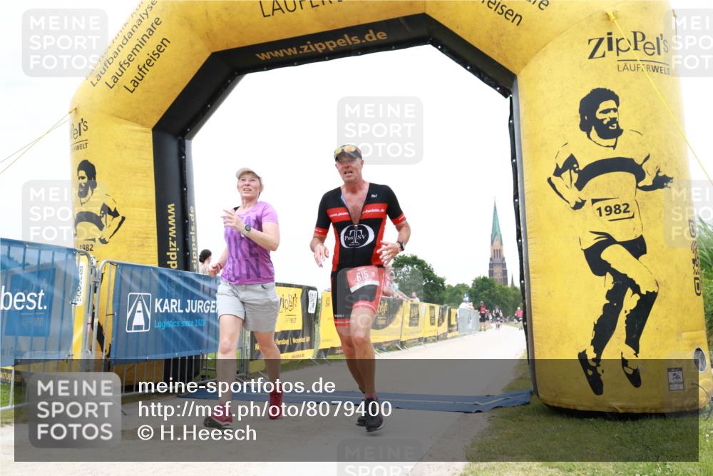 22.06.2025 - Viking Triathlon H.Heesch http://msf.ph/oto/8079400 22.06.2025 15:42:42 Laufen 304, 344, 389, 421, 615 meine-sportfotos.de