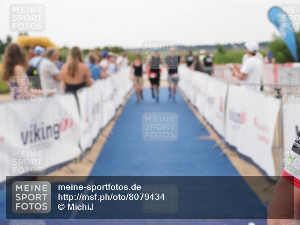 22.06.2025 - Viking Triathlon MichiJ http://msf.ph/oto/8079434 22.06.2025 15:56:29 Ziel 199, 647 meine-sportfotos.de