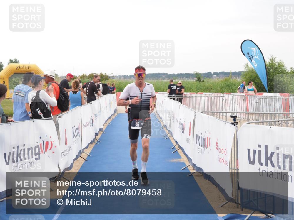 22.06.2025 - Viking Triathlon MichiJ http://msf.ph/oto/8079458 22.06.2025 16:04:23 Ziel 55, 453 meine-sportfotos.de