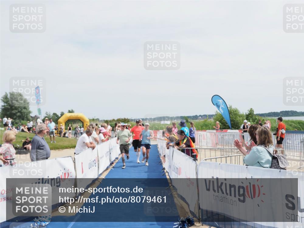 22.06.2025 - Viking Triathlon MichiJ http://msf.ph/oto/8079461 22.06.2025 14:18:52 Ziel 100, 272, 617 meine-sportfotos.de