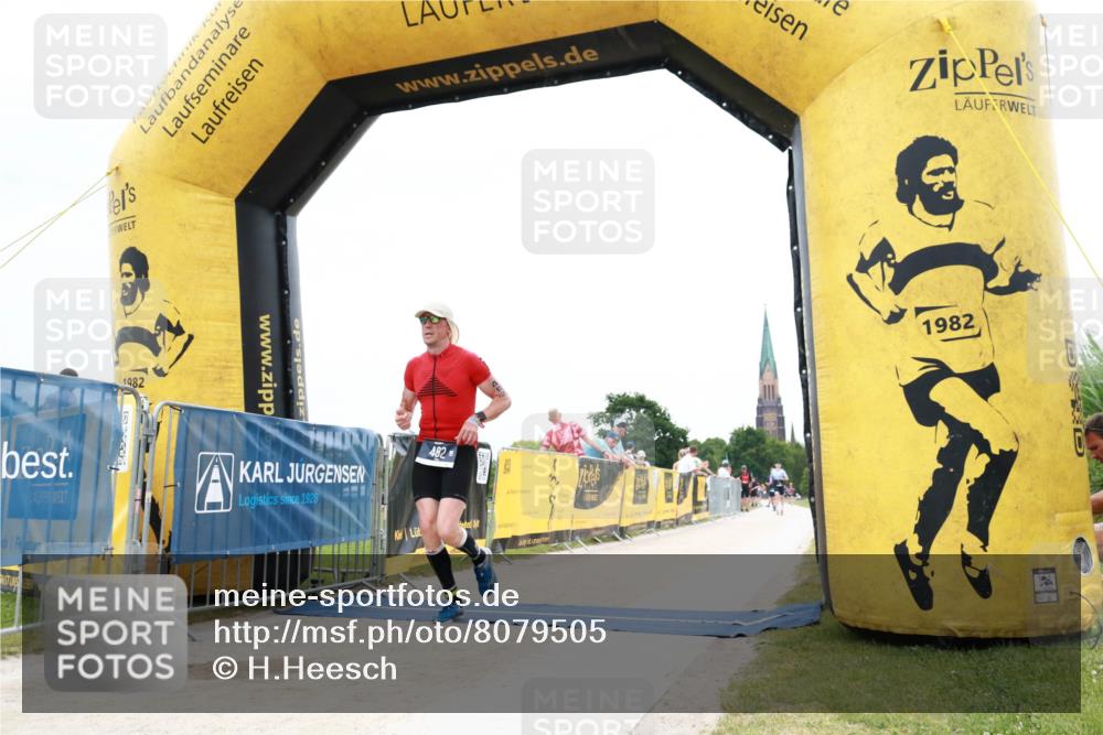22.06.2025 - Viking Triathlon H.Heesch http://msf.ph/oto/8079505 22.06.2025 15:45:26 Laufen 422, 482 meine-sportfotos.de