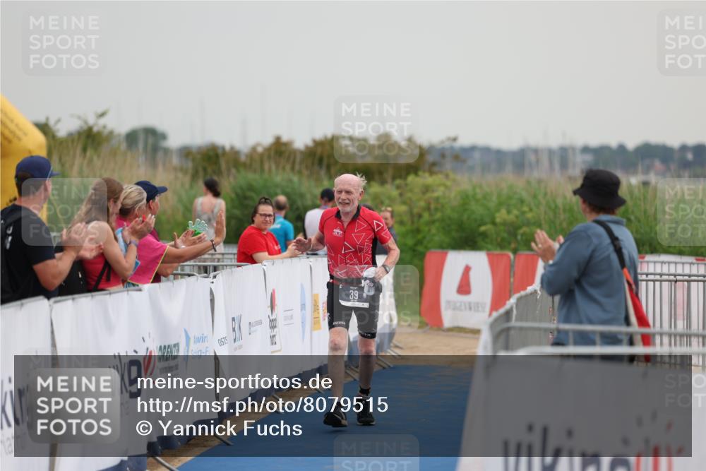 22.06.2025 - Viking Triathlon Yannick Fuchs http://msf.ph/oto/8079515 22.06.2025 16:43:11 Ziel 39 meine-sportfotos.de