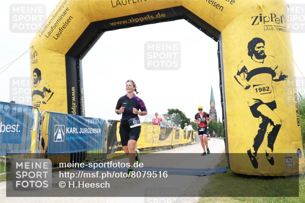22.06.2025 - Viking Triathlon H.Heesch http://msf.ph/oto/8079516 22.06.2025 15:45:52 Laufen 292, 412 meine-sportfotos.de