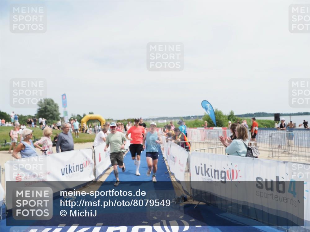 22.06.2025 - Viking Triathlon MichiJ http://msf.ph/oto/8079549 22.06.2025 14:18:54 Ziel 100, 272, 617 meine-sportfotos.de