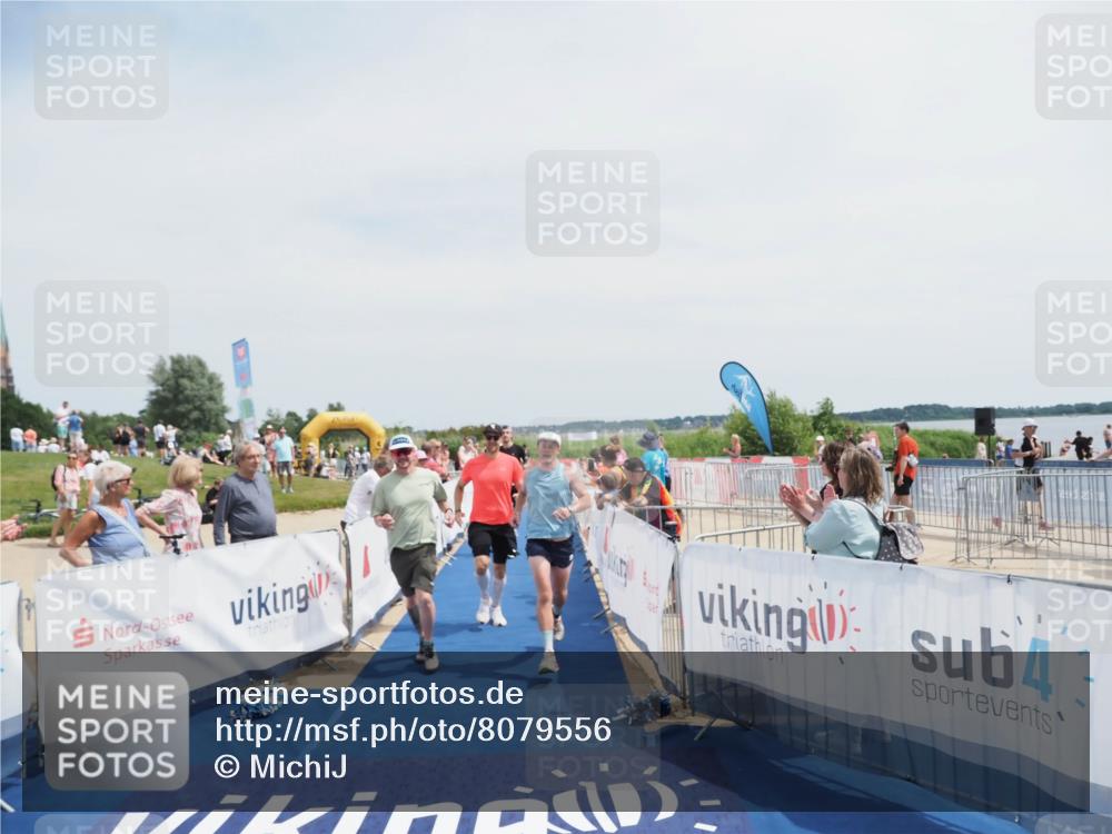 22.06.2025 - Viking Triathlon MichiJ http://msf.ph/oto/8079556 22.06.2025 14:18:54 Ziel 100, 272, 617 meine-sportfotos.de