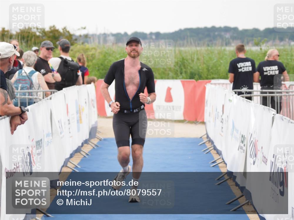 22.06.2025 - Viking Triathlon MichiJ http://msf.ph/oto/8079557 22.06.2025 16:05:00 Ziel 342 meine-sportfotos.de