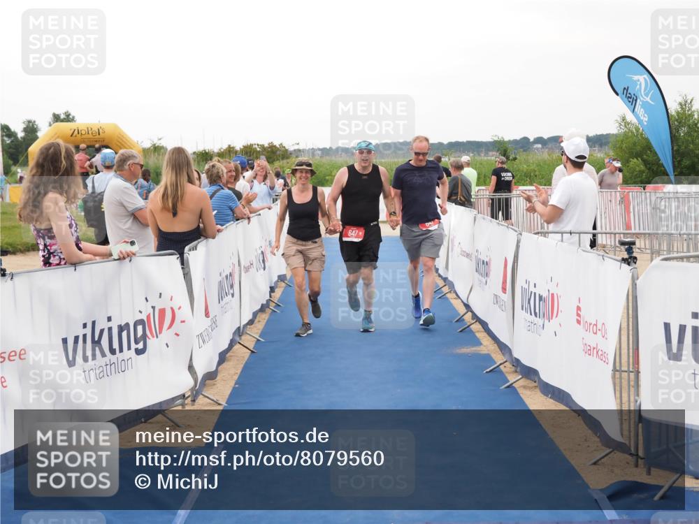 22.06.2025 - Viking Triathlon MichiJ http://msf.ph/oto/8079560 22.06.2025 15:56:31 Ziel 199, 647 meine-sportfotos.de