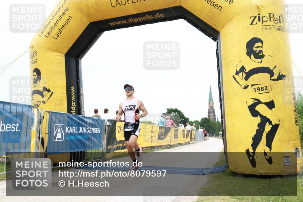 22.06.2025 - Viking Triathlon H.Heesch http://msf.ph/oto/8079597 22.06.2025 15:48:10 Laufen 267, 481 meine-sportfotos.de