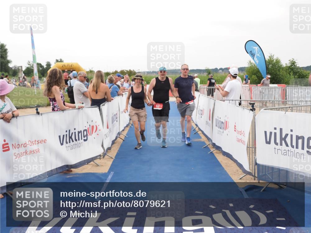 22.06.2025 - Viking Triathlon MichiJ http://msf.ph/oto/8079621 22.06.2025 15:56:32 Ziel 199, 647 meine-sportfotos.de