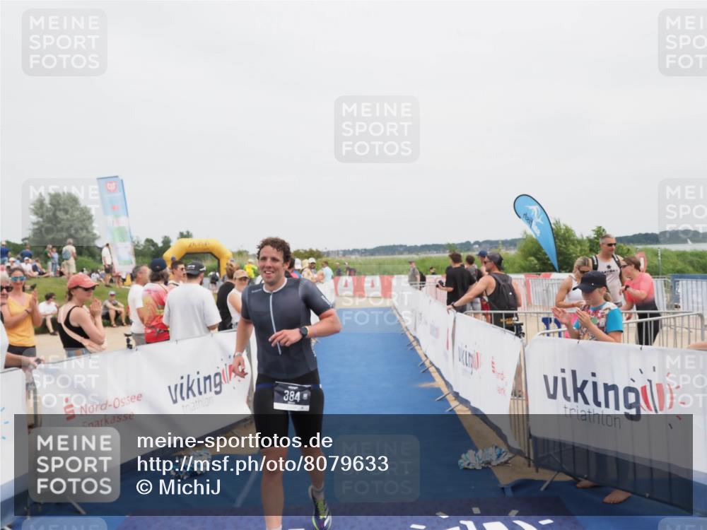 22.06.2025 - Viking Triathlon MichiJ http://msf.ph/oto/8079633 22.06.2025 14:39:41 Ziel 384 meine-sportfotos.de
