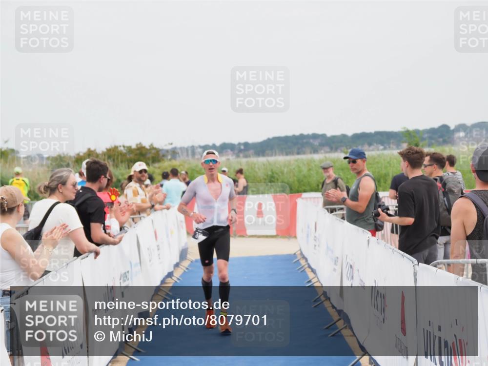 22.06.2025 - Viking Triathlon MichiJ http://msf.ph/oto/8079701 22.06.2025 14:39:57 Ziel 381 meine-sportfotos.de