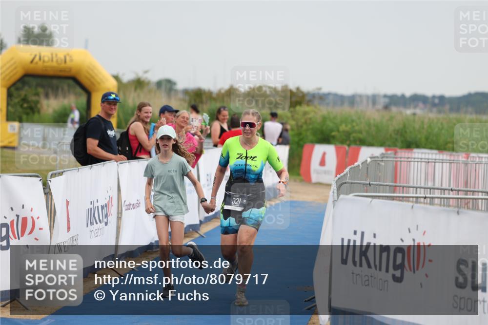 22.06.2025 - Viking Triathlon Yannick Fuchs http://msf.ph/oto/8079717 22.06.2025 16:46:01 Ziel 321 meine-sportfotos.de