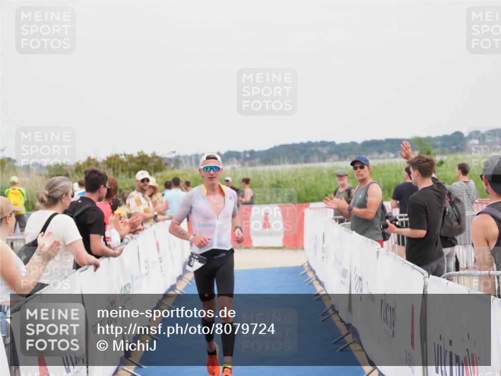 22.06.2025 - Viking Triathlon MichiJ http://msf.ph/oto/8079724 22.06.2025 14:39:58 Ziel 381 meine-sportfotos.de