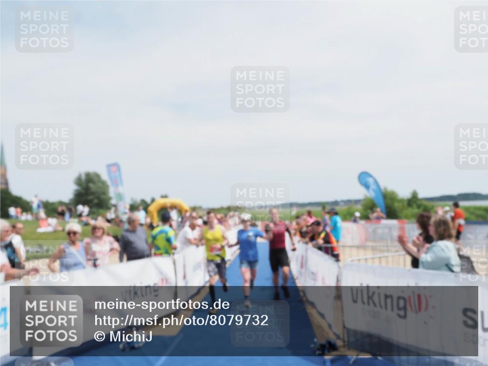 22.06.2025 - Viking Triathlon MichiJ http://msf.ph/oto/8079732 22.06.2025 14:19:15 Ziel 604 meine-sportfotos.de