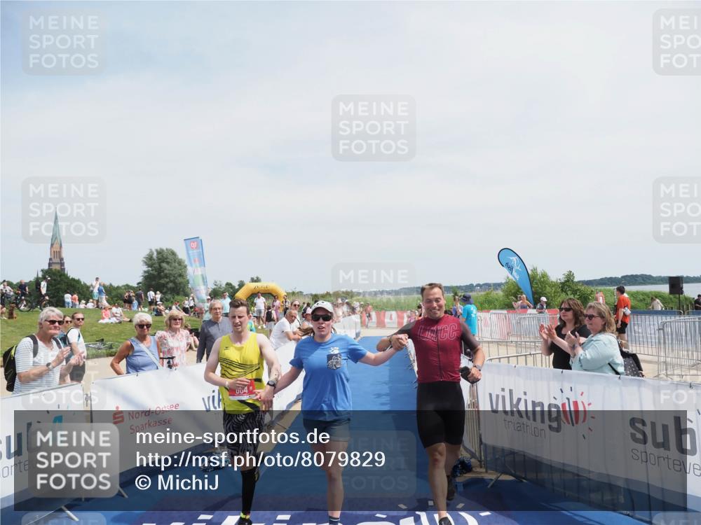 22.06.2025 - Viking Triathlon MichiJ http://msf.ph/oto/8079829 22.06.2025 14:19:16 Ziel 604 meine-sportfotos.de