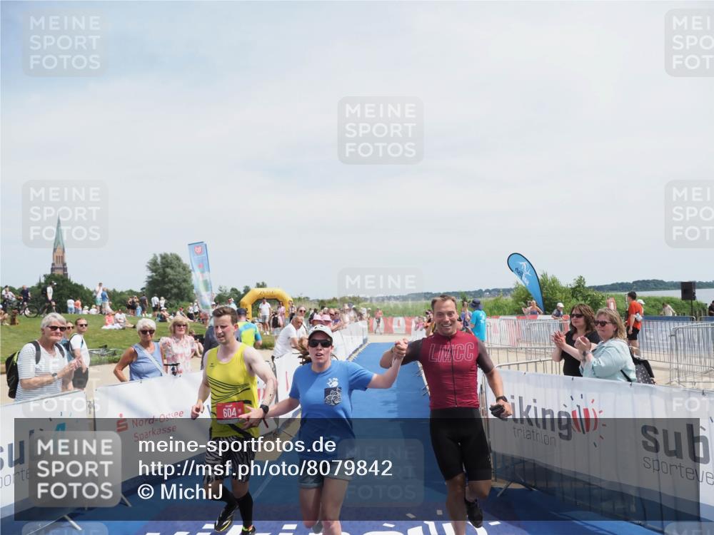 22.06.2025 - Viking Triathlon MichiJ http://msf.ph/oto/8079842 22.06.2025 14:19:16 Ziel 604 meine-sportfotos.de