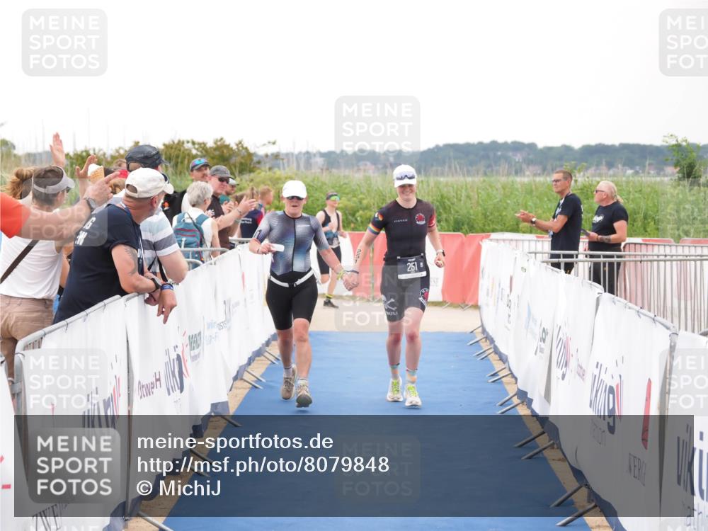 22.06.2025 - Viking Triathlon MichiJ http://msf.ph/oto/8079848 22.06.2025 16:05:34 Ziel 251, 454 meine-sportfotos.de