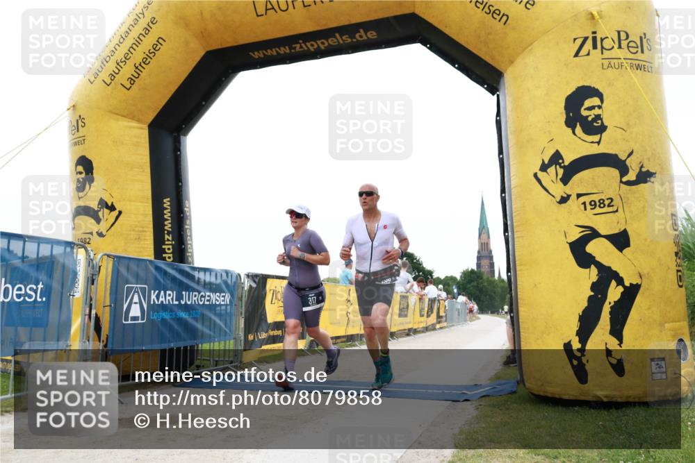 22.06.2025 - Viking Triathlon H.Heesch http://msf.ph/oto/8079858 22.06.2025 15:57:40 Laufen 205, 317 meine-sportfotos.de