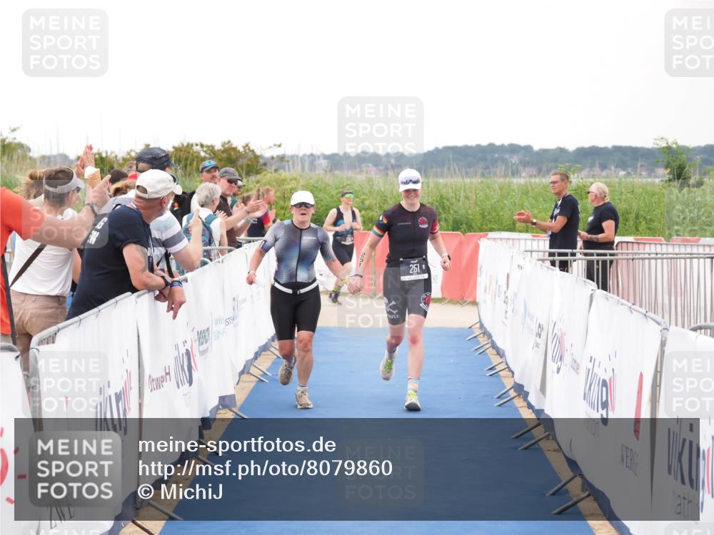 22.06.2025 - Viking Triathlon MichiJ http://msf.ph/oto/8079860 22.06.2025 16:05:34 Ziel 251, 454 meine-sportfotos.de